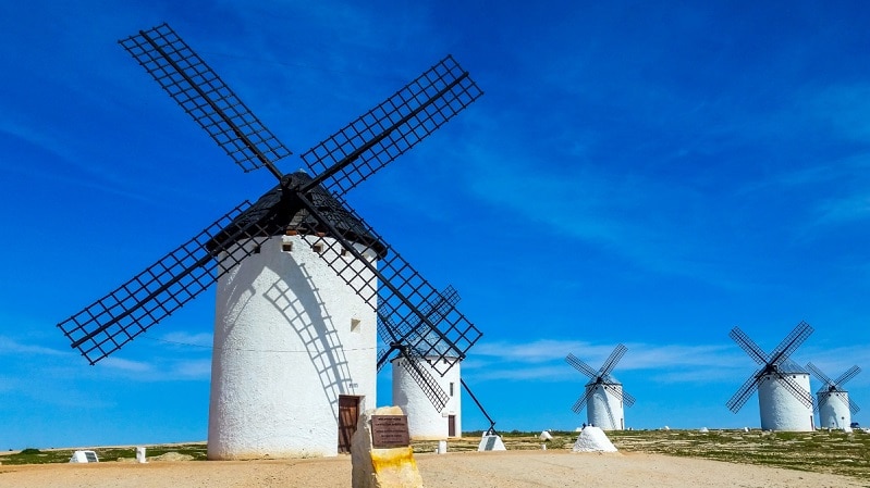 que ver cerca de madrid campo de criptana