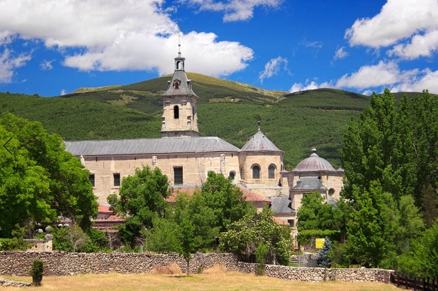 que ver cerca de madrid Monasterio de Santa María de El Paular rascafria