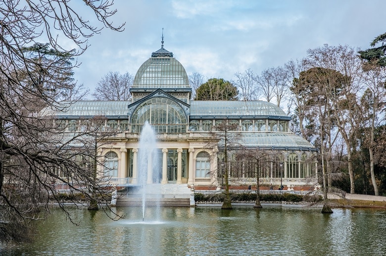 el retiro palacio de cristal parques de Madrid