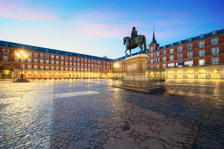 principales plazas de Madrid plaza mayor madrid