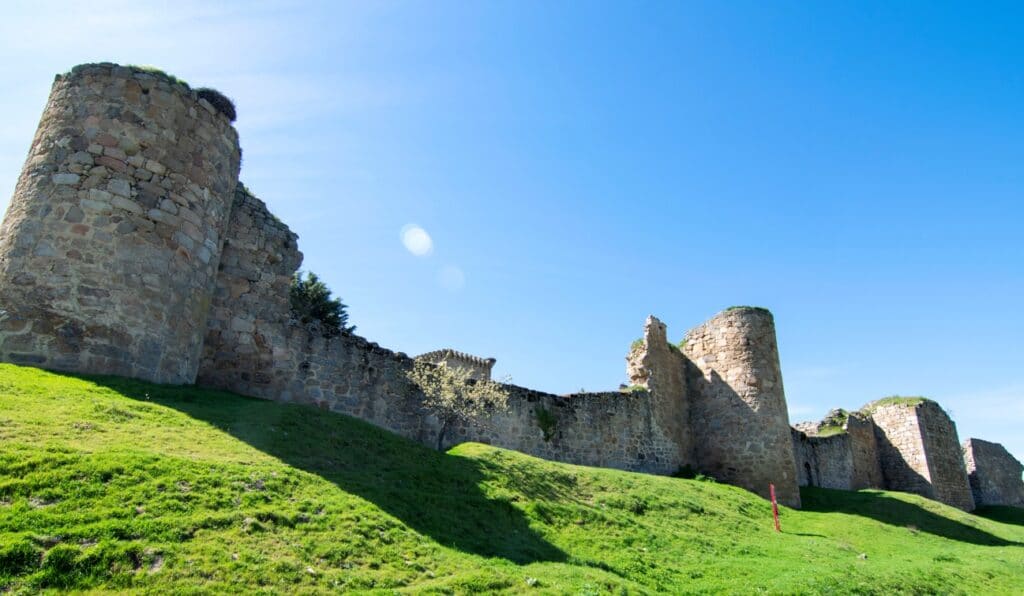 castillo de bonilla de la sierra avila