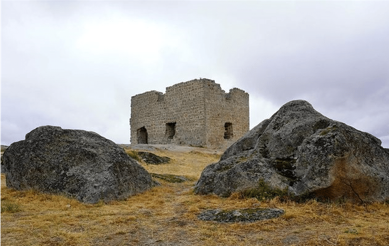 castillo el miron avila