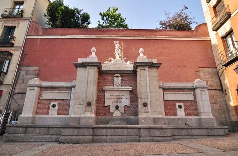 Fuente de la Cruz Verde madrid